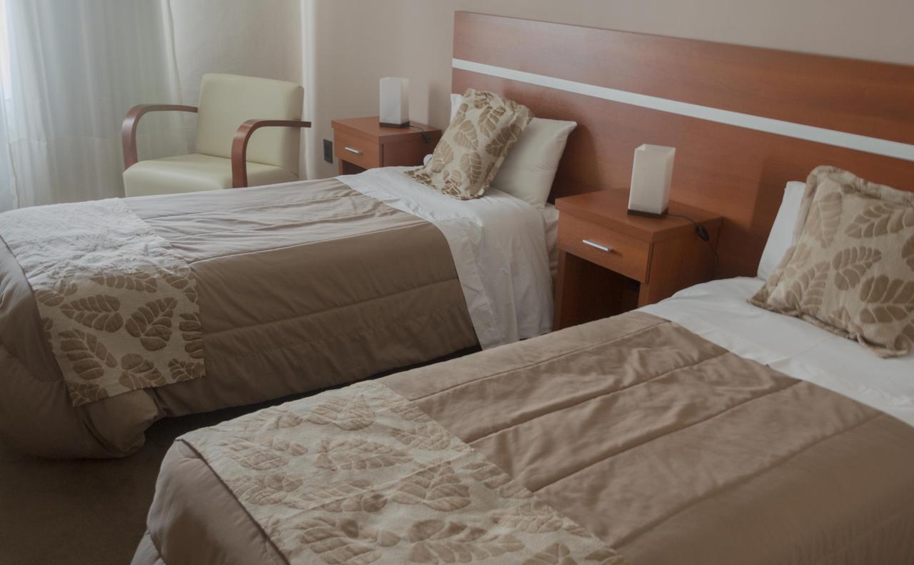 Colon Center Hotel Luaran gambar