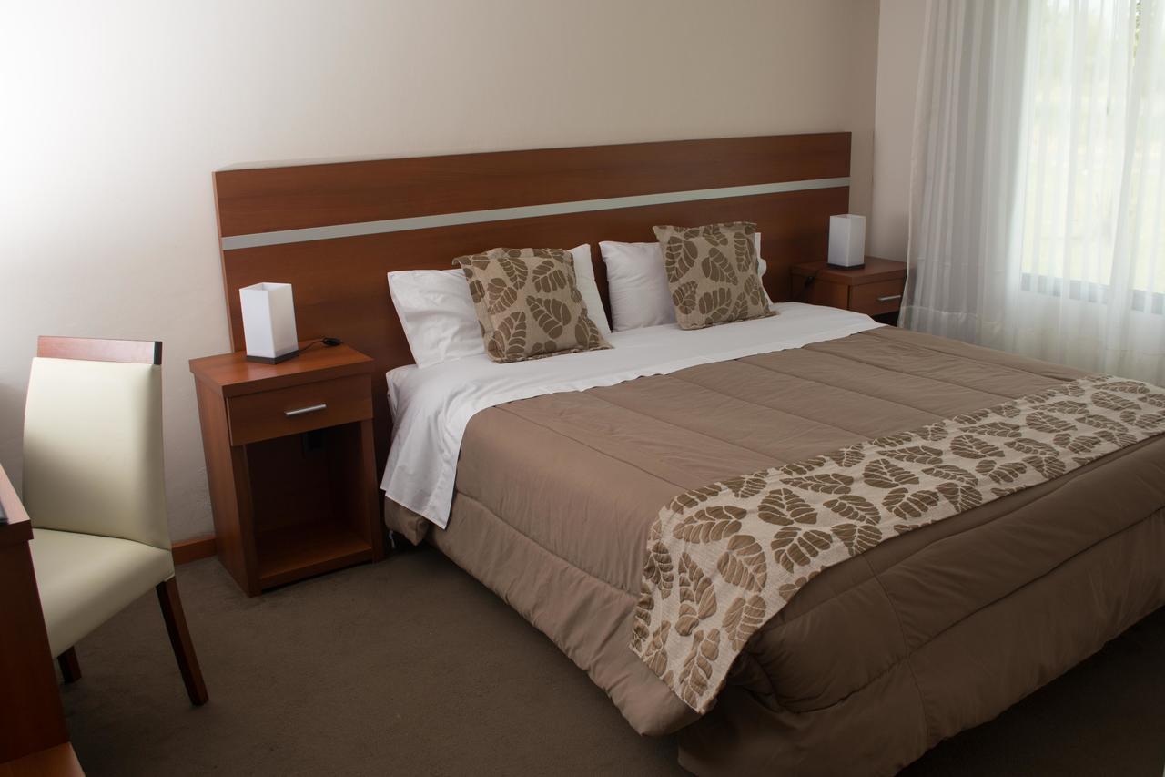 Colon Center Hotel Luaran gambar