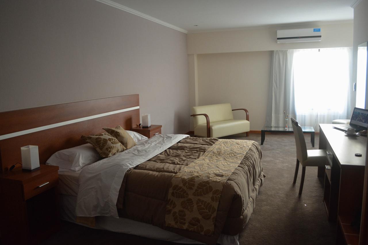 Colon Center Hotel Luaran gambar